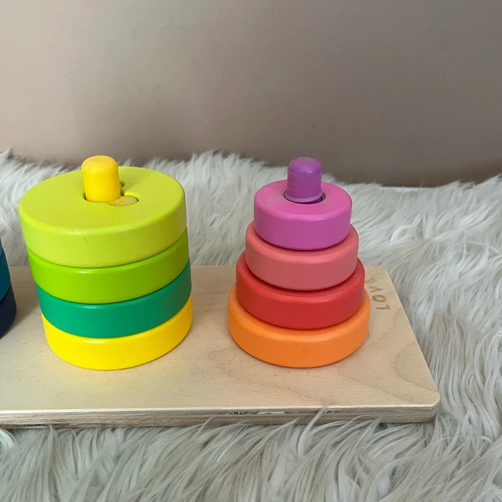 {LOVEVERY} Twist & Pivot Pattern Puzzle The Researcher Kit - Months 31, 32, 33